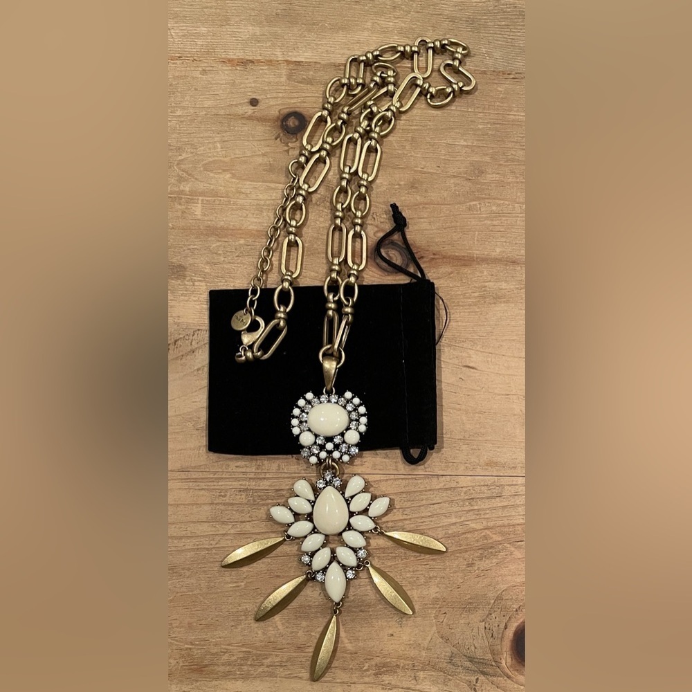 Stella & Dot gold, diamond ivory Statement Necklace neutral dressy or casual